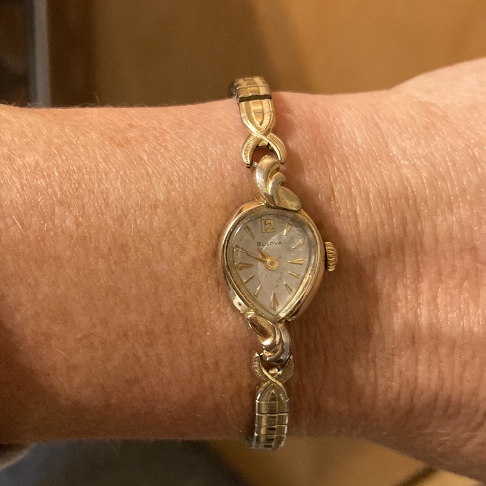 COPY - Vintage Bulova gold watch, manual wind, dainty